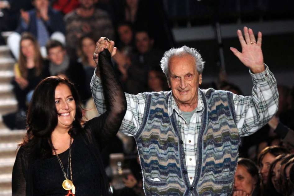 Los diseñadores italianos Ottavio Missoni y su hija Angela Missoni en 2011. / Efe