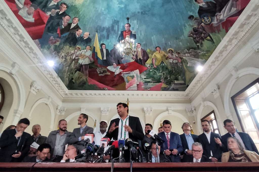 "La ficha que le faltaba a la paz total", así se refirió el presidente de la Cámara, David Racero, a este proyecto.