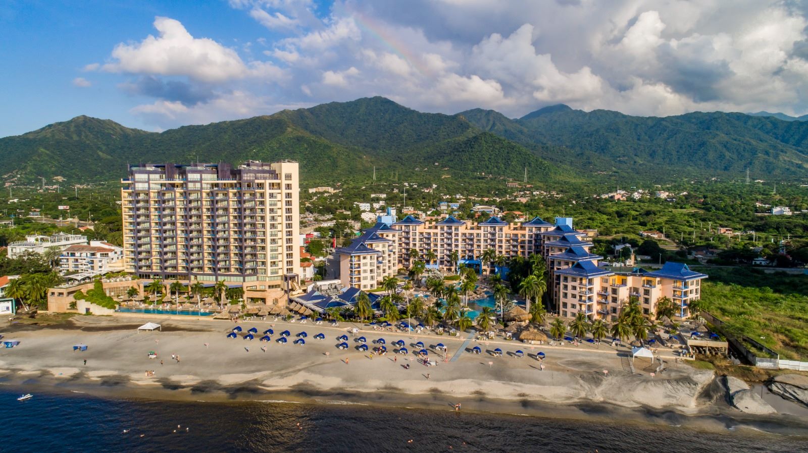 Panorámica playa bandera azul del Hotel Zuana.