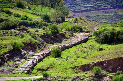 Perú reabre al turismo el Camino Inca a Machu Picchu tras mantenimiento