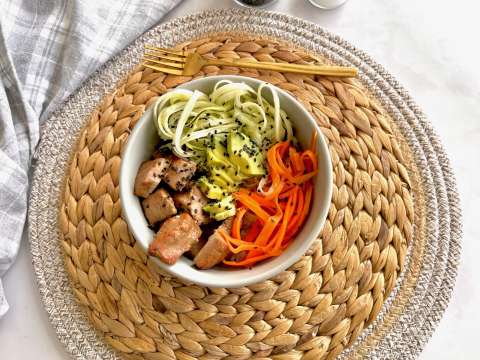 Tazón de atún, la receta que solucionará tu almuerzo de este domingo