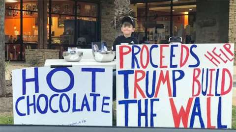 Niño recauda más de USD$18.000 vendiendo chocolate para ayudar a Trump con el muro