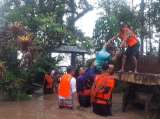 Sube a 25 el saldo de muertos por inundaciones en Filipinas