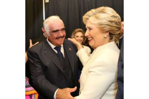 "Ni modo, echénle ganas Dios aprieta, pero no ahorca": Vicente Fernández tras victoria de Trump