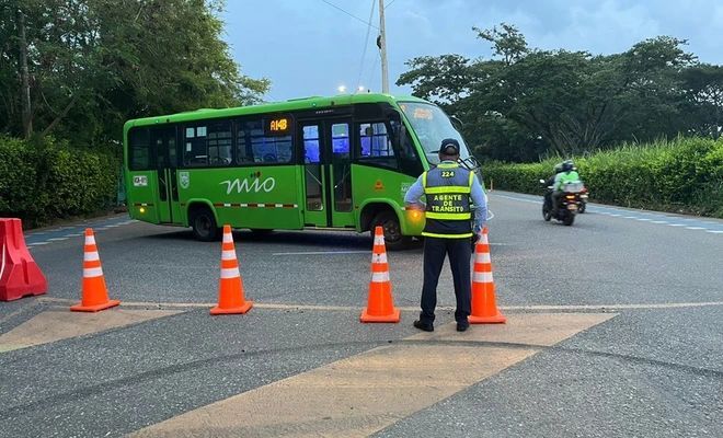Cierran la avenida Cañasgordas este domingo: conozca horarios y rutas entre Cali y Jamundí