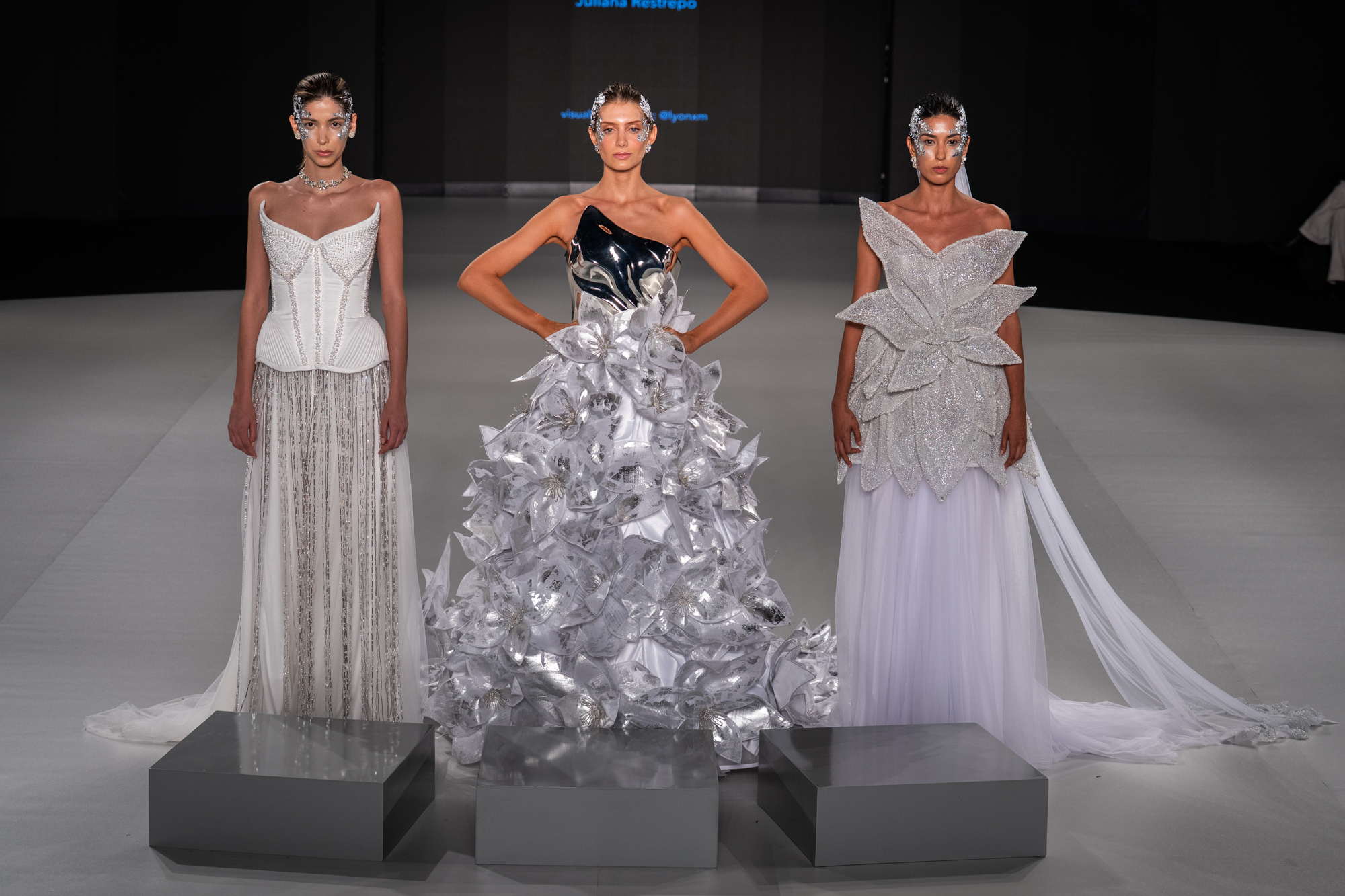 Imagen de la pasarela diseño + talento en Colombiamoda 2026. / Inexmoda