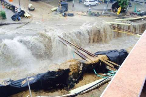 Fuerte aguacero origina emergencia por arroyos en Barranquilla