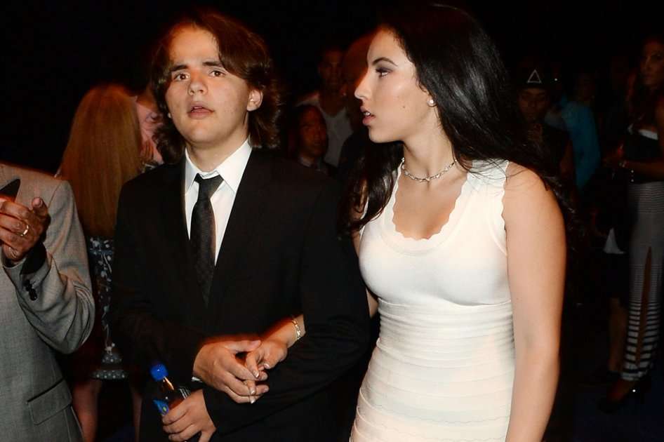 Prince Jackson, hijo de Michael Jackson, y su novia Remi Alfalah. / AFP