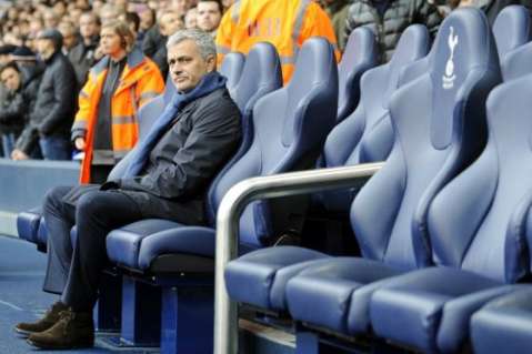 Mourinho dice que entrenará en Inglaterra y descarta la Liga española