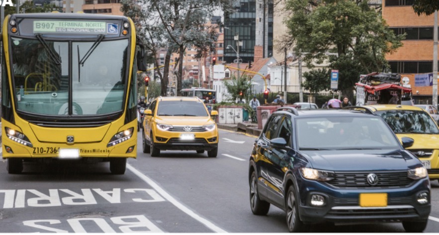 El nuevo carril preferencial de la calle 63 operaría todos los días, las 24 horas, según el proyecto de resolución.