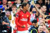 Vea el gol de Varane que le dio la primera victoria en la temporada al United