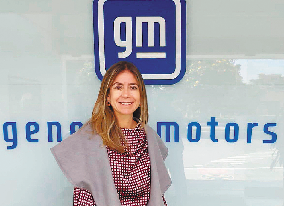 Juliana López Iza, directora comercial de General Motors Colmotores.