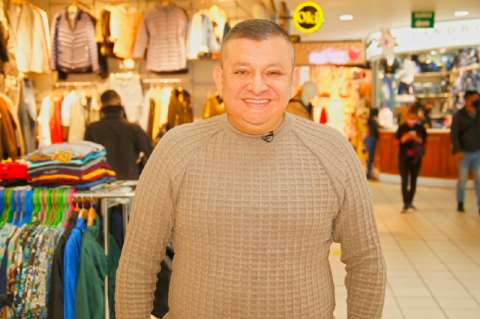 Yansen Estupiñán trabajo por los emprendedores de la moda