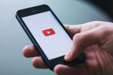 Así puedes saber la versión de Android de tu celular y si funciona con Youtube
