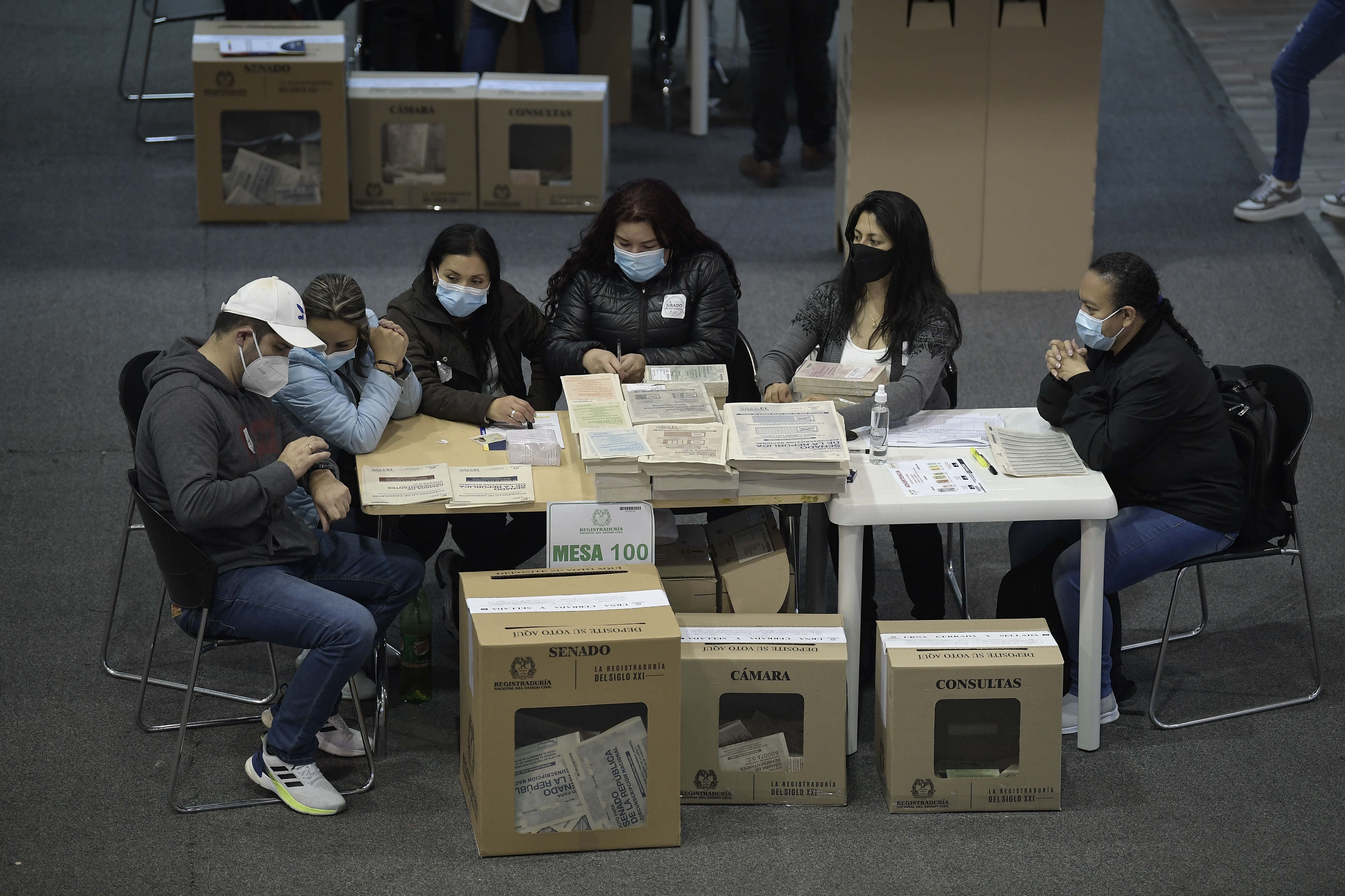 Preconteo y escrutinio de los votos de las elecciones legislativas 2022 (Senado - Cámara) y consultas interpartidistas, en Corferias.