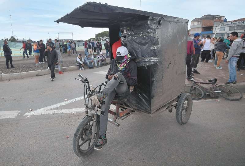 Bicitaxistas - Protesta - Disturbios - Patio Bonito