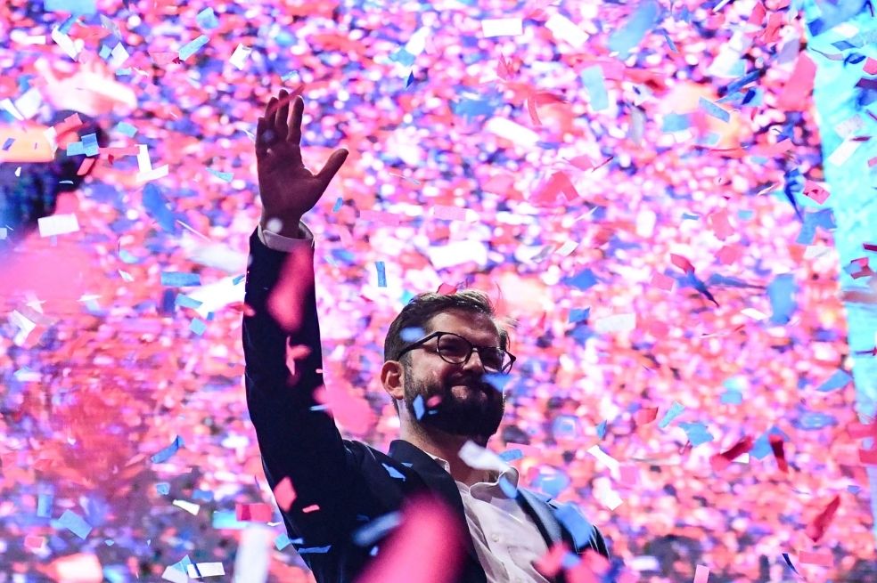 El presidente electo de Chile, Gabriel Boric, necesitará puentes con la oposición para poder gobernar con tranquilidad.