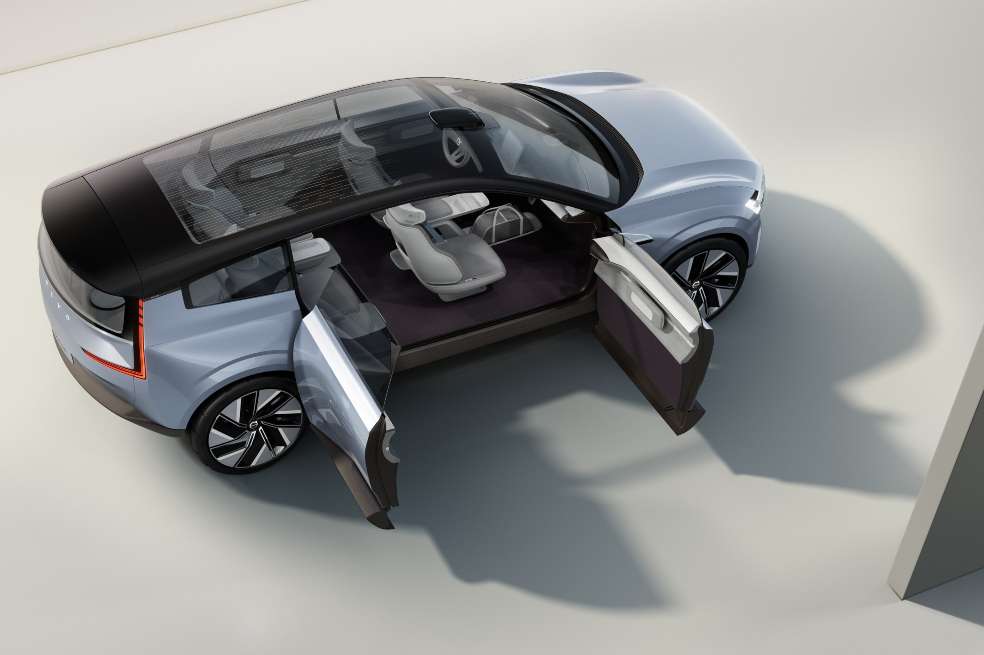 Volvo Concept Recharge.