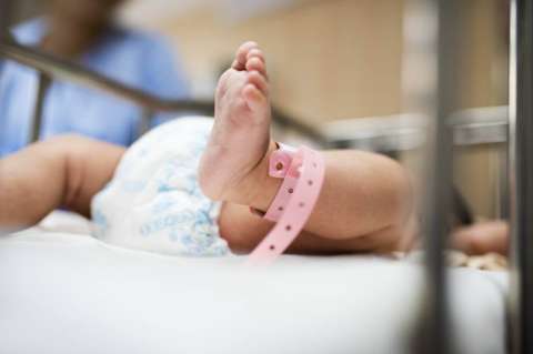 Incendio en hospital de India deja tres bebés muertos en una UCI neonatal