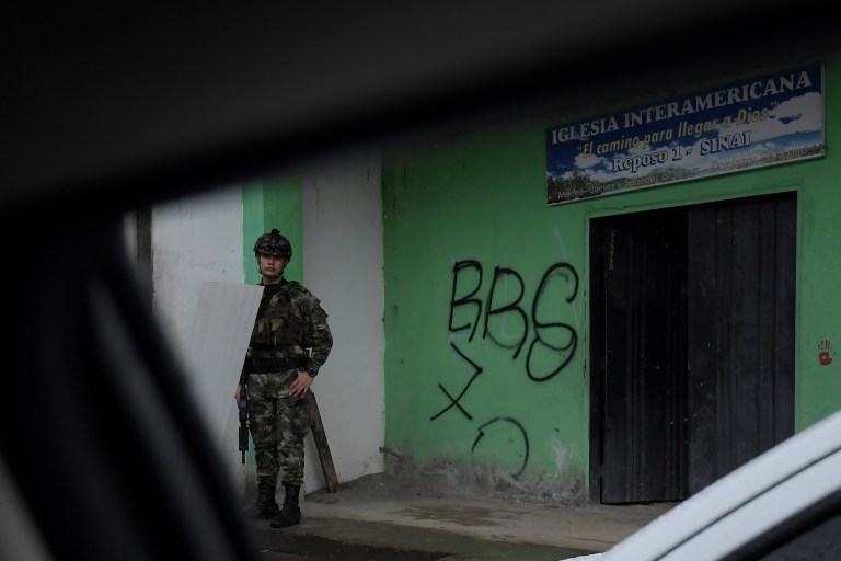Jefa negociadora sale del espacio de diálogo con las bandas criminales de Quibdó
