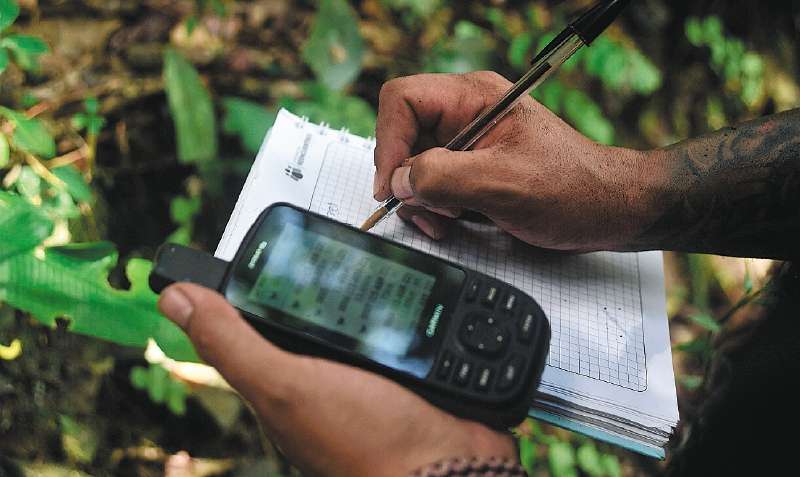 búsqueda del cuerpo de Hernán Bustos, secuestrado por las FARC en el 2000 entre Guaduas y Villeta
