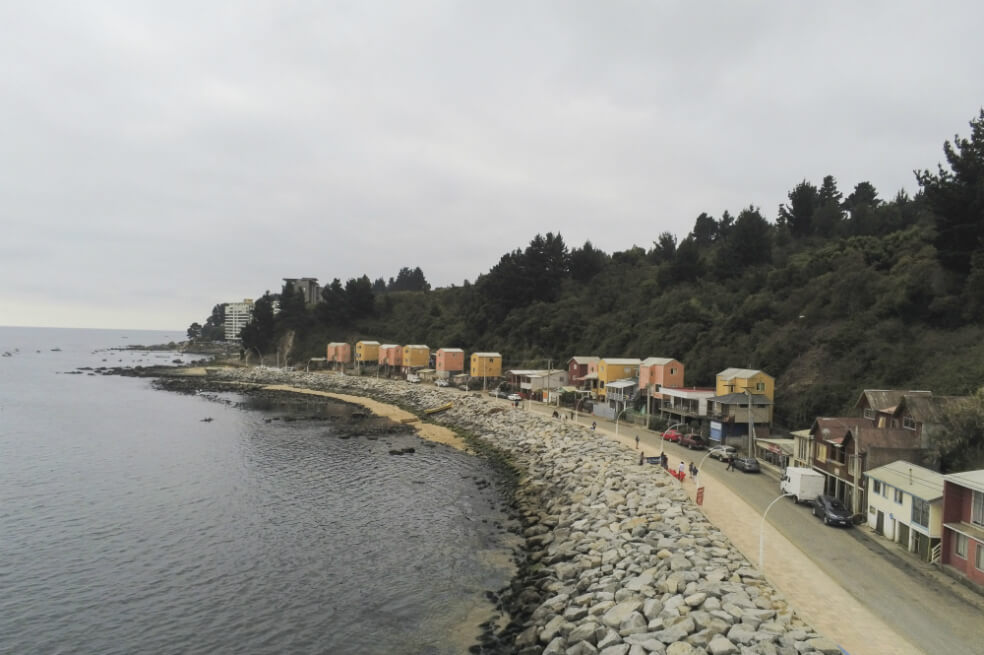 Una década después del poderoso terremoto y tsunami de 8,8 grados de magnitud que sacudió el centro y sur de Chile el 27 de febrero de 2010, el país ha completado su reconstrucción y consolidado su ingeniería antisísmica. / AFP