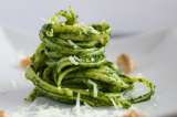 Sábado para preparar una exquisita pasta al pesto