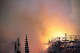 En fotos: la catedral de Notre Dame arde en París