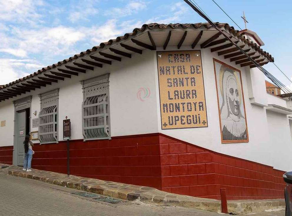 casa natal de Santa Laura Montoya en Jericó