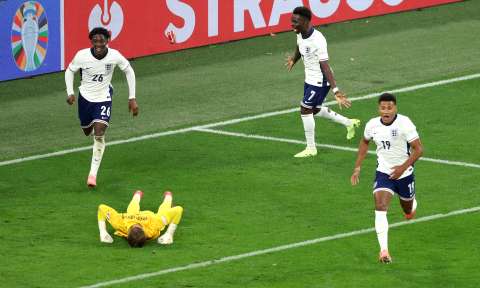Inglaterra, otra vez un gol agónico: reviva en video el tanto sobre la hora