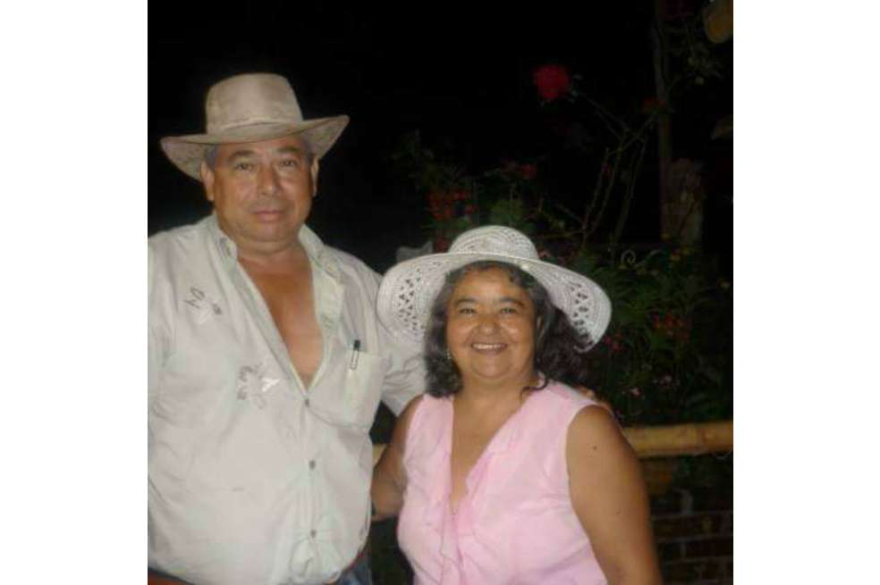 Georgina Pimiento de Muñoz y Eduardo Muñoz Mayorga, de 63 y 65 años. / Tomado de: @InformativoTelesangil