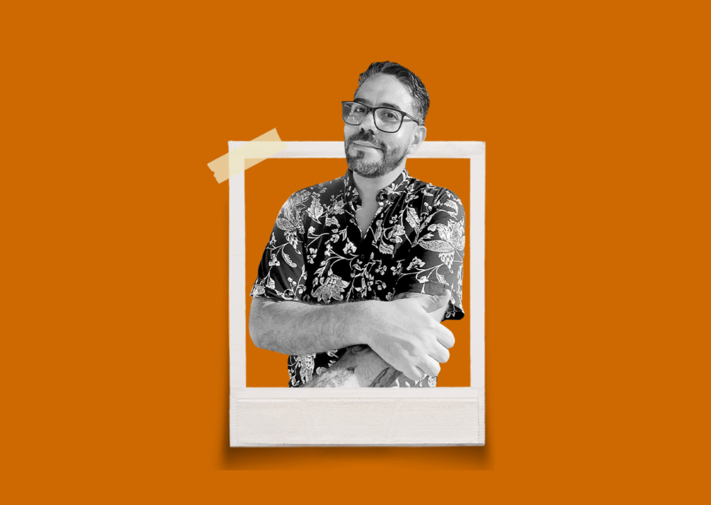 Rodnei Casares es un escritor y editor colombiano, especializado en literatura latinoamericana e independiente.