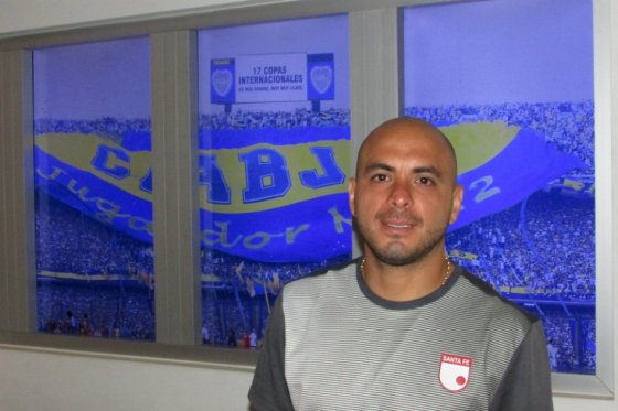 Ómar Pérez posa para el lente de El Espectador en el hotel de Boca Juniors, en Buenos Aires. /Santiago Amoros