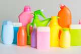 ¿Cómo saber si podemos reutilizar envases de plástico para guardar alimentos?