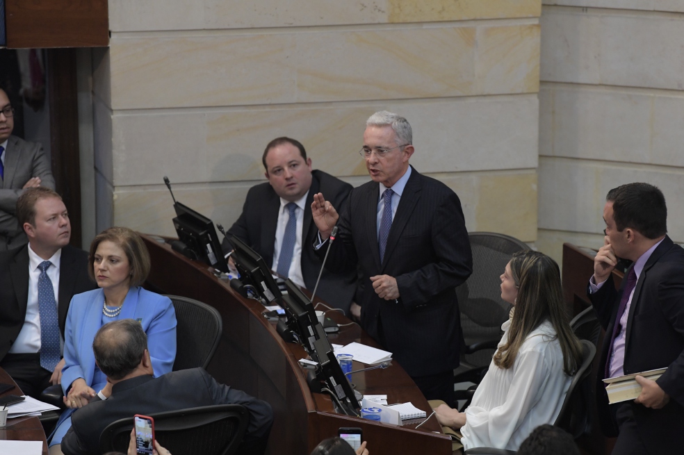 El expresidente Álvaro Uribe Vélez está siendo investigado por la Corte Suprema de Justicia por los delitos de fraude procesal y soborno. / Gustavo Torrijos - El Espectador.