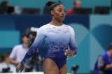 Mamá de Simone Biles quiere volver a hablar con ella tras abandonarla a los 6 años