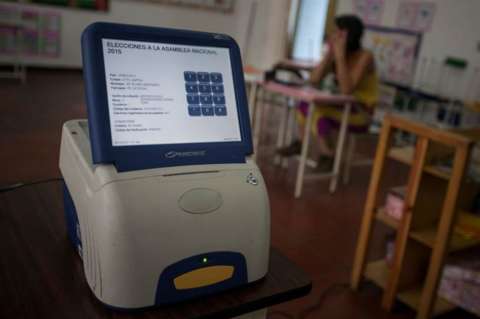 Gobierno venezolano impone "censura" previa a corresponsales en elecciones: RSF