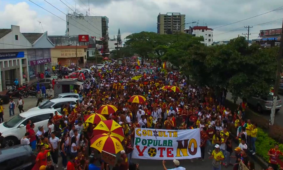 Fotografía la marcha que se llevó hace unos meses en Ibagué en oposición a los proyectos mineros que se piensan hacer en el departamento. / / Cortesía
