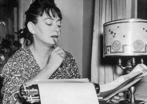 Dorothy Parker: “Odio escribir, pero amo haber escrito”