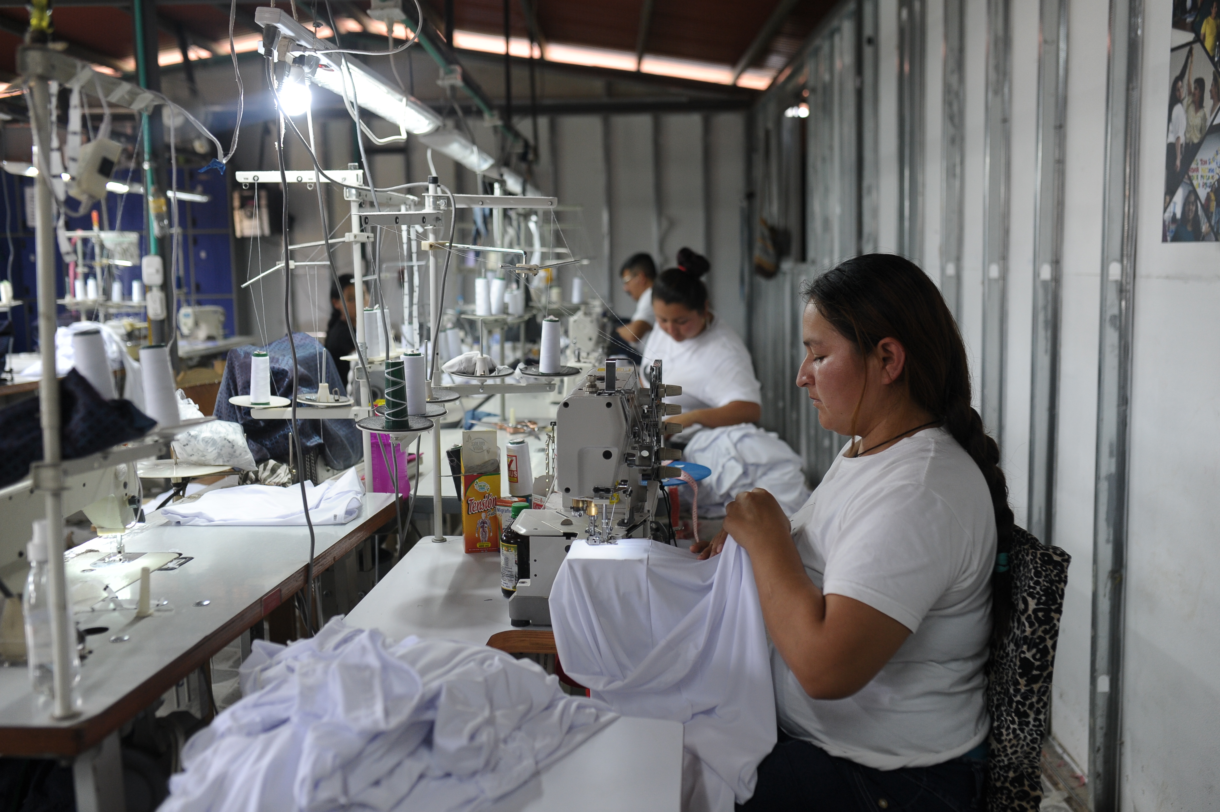 Emprendimiento textil de excombatientes en el ETCR de Icononzo, Tolima