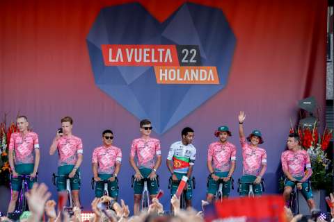 Vuelta a España hoy: ¿A qué hora salen los colombianos en la contrarreloj?