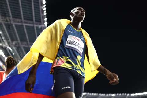 Jhon Obando: “Esta medalla de oro se la dedico a mi abuela, que está en el cielo”