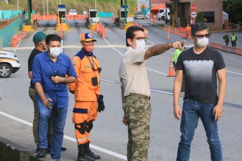 Confirman al menos seis casos de COVID-19 en el campo petrolero más productivo del país