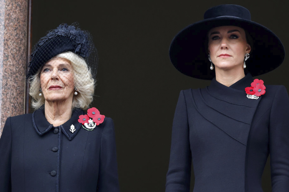 Se dice que para Camila, la reina consorte, ni Kate, ni su familia tenían los méritos para entrar a la Familia Real.