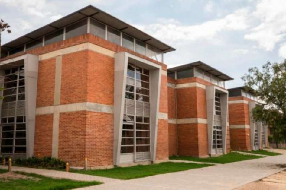 Aprueban recursos para la construcción de las primeras aulas escolares. / Archivo
