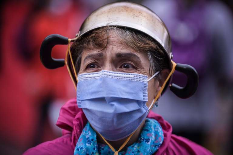 Por la llegada de primeras líneas de todo el país a Bogotá, las autoridades autorizaron el decomiso de accesorios como cascos, escudos y máscaras de gas.