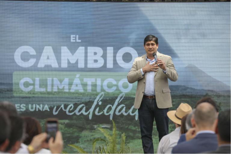 Costa Rica presenta plan para descarbonizar su economía al 2050