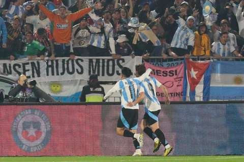 Con gol de Julián Álvarez, Argentina venció 1-0 a Chile en Eliminatorias