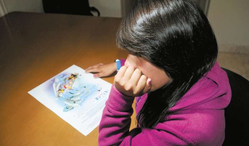 En Colombia hay más de 1.400 menores con VIH, según ONU Sida, pero son muy pocos los que conocen su diagnóstico. / Óscar Pérez