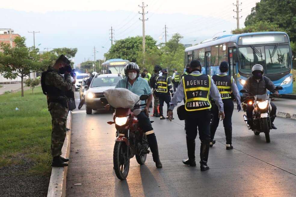El pico y vida es una medida que restringe el tránsito de vehículos en Cali. Inicia el lunes 20 de abril. / Secretaría de Movilidad de Cali